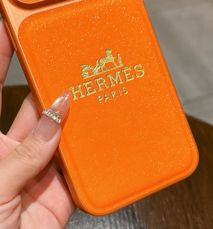 Classic Hermès Leather: The Ultimate iPhone Style & Shield
