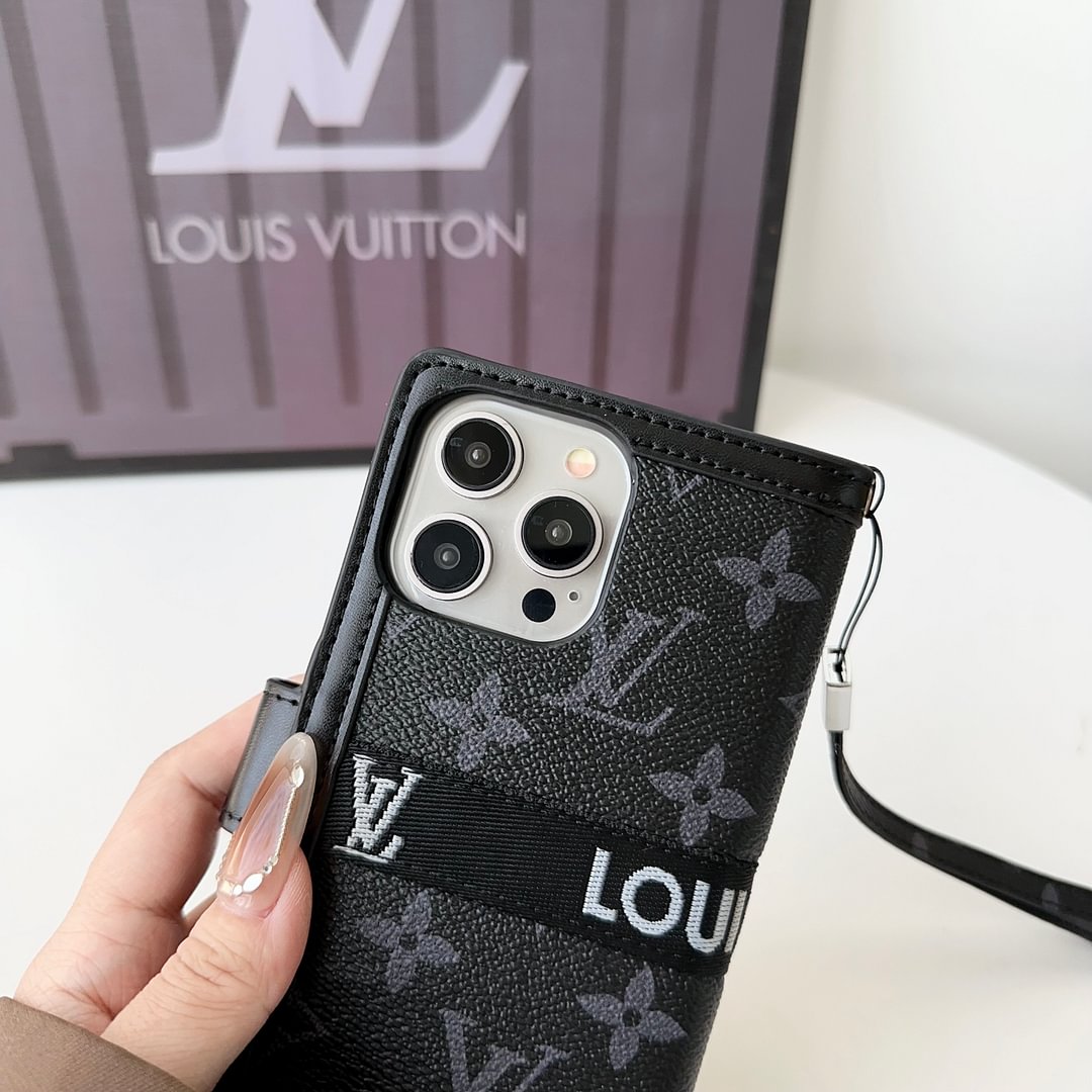 Louis Vuitton iPhone 17 case – monogram leather slim LV monogram designer phone cover