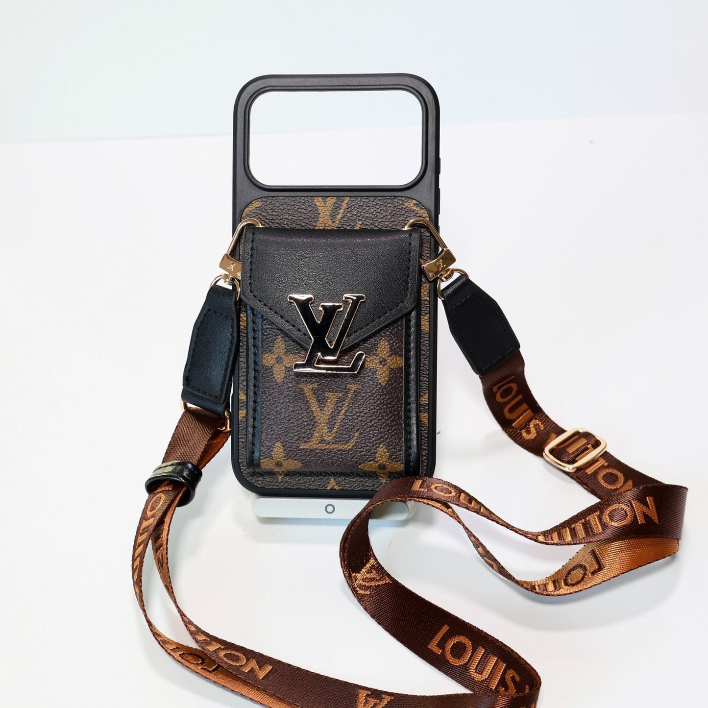 Louis Vuitton iPhone 17 Pro case – luxury designer premium LV monogram designer phone cover