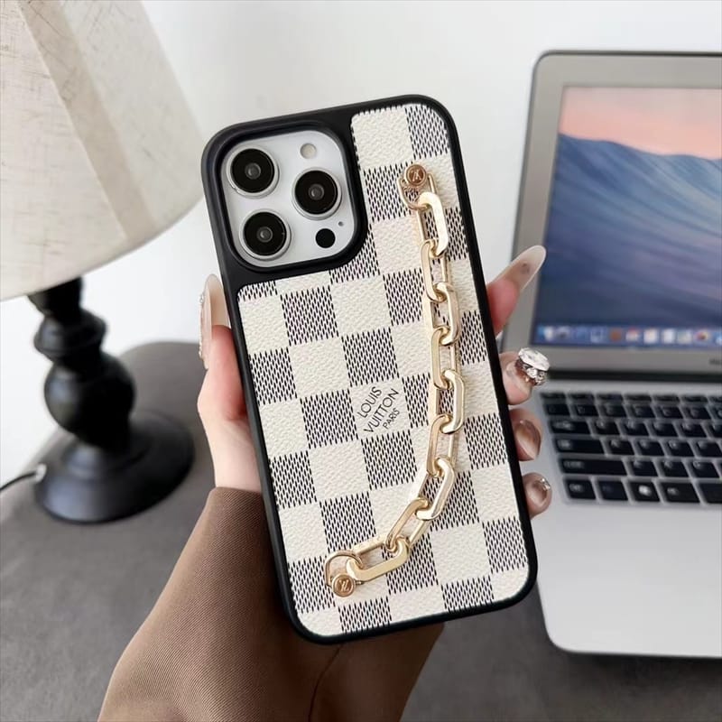 Louis Vuitton iPhone 17 Pro Max case – monogram premium leather LV monogram designer phone cover