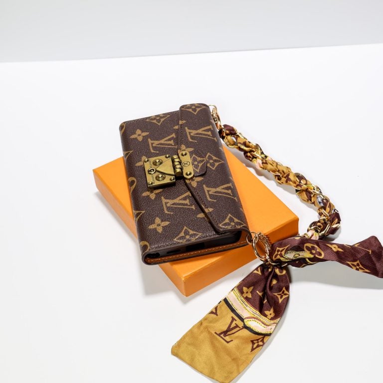 Louis Vuitton iPhone 17 Pro Max case Wallet – luxury premium leather LV monogram designer phone cover