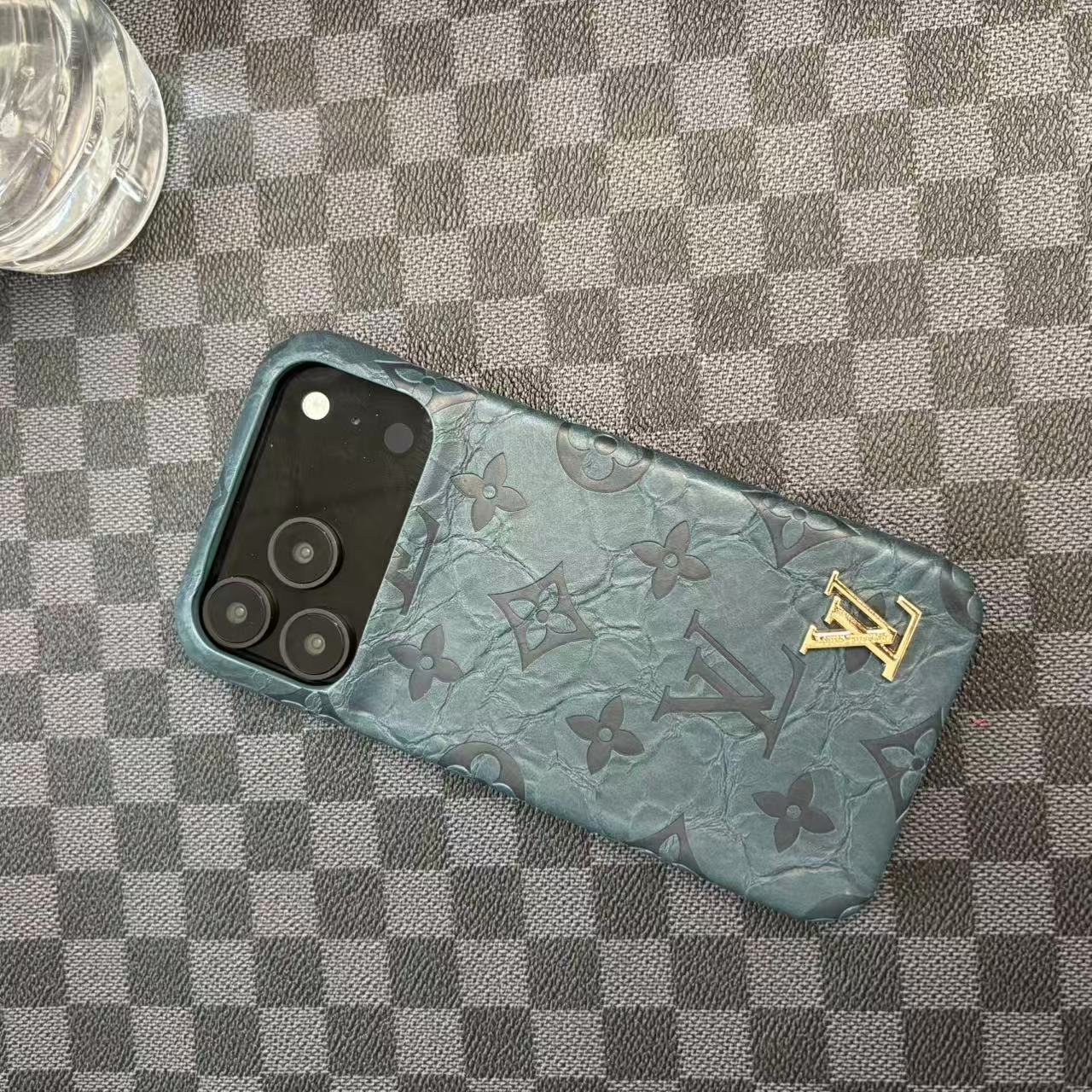 Louis Vuitton iPhone 17 Pro case – monogram designer magsafe LV monogram designer phone cover