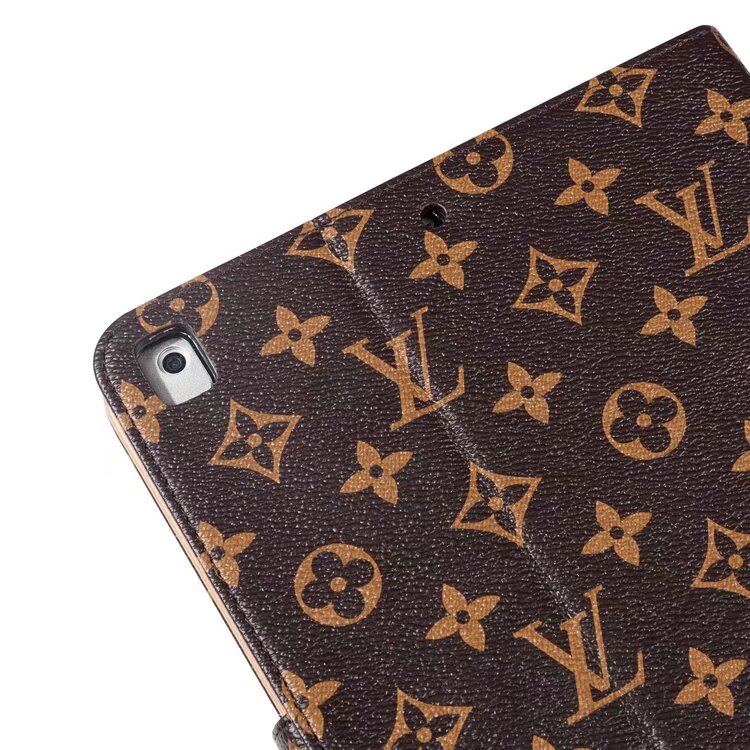 LV iPad Mini case luxury design for premium tablet protection and stylish everyday use 10