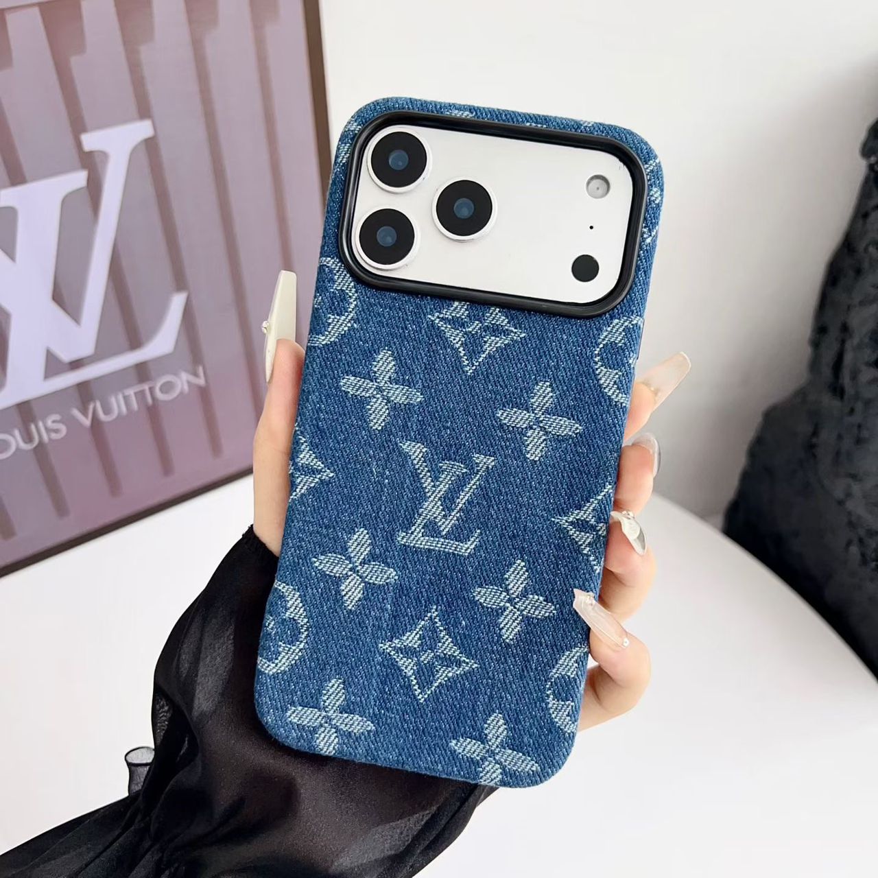 Louis Vuitton Case With Strap For iPhone 17/ 16/ 15/ 14